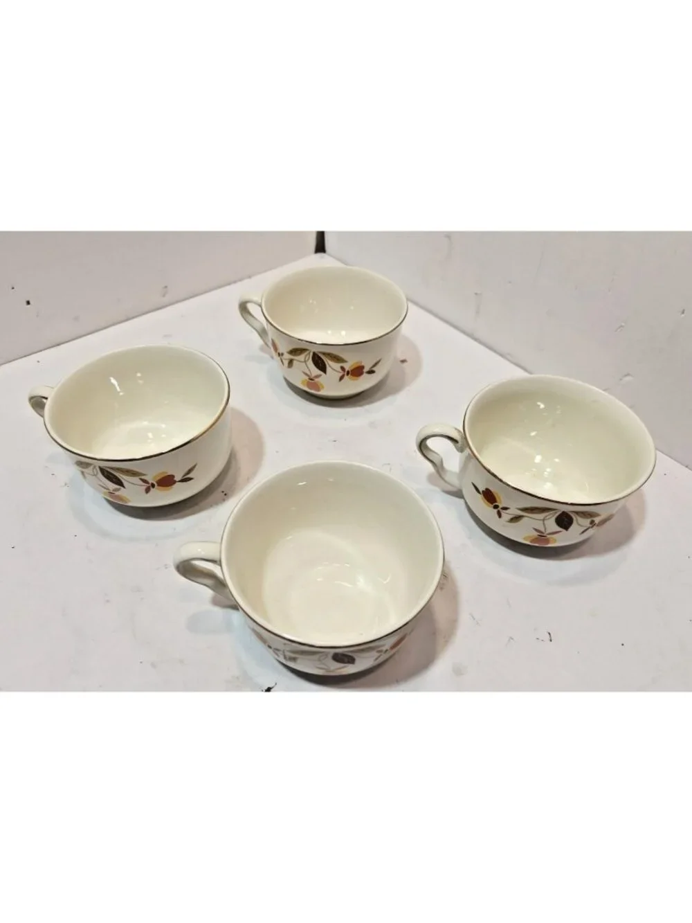 Vtg Superior Hall Quality Dinnerware Autumn Leaf  Tea /Coffee Cups Set of 4